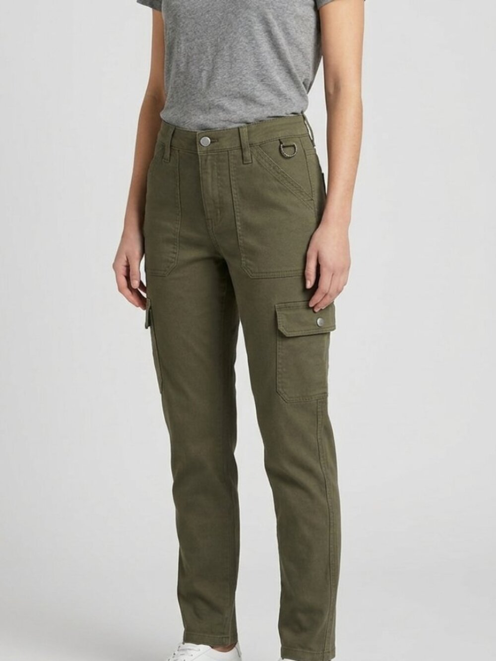 Olive shade utility cargo pants (Bass Outdoors)